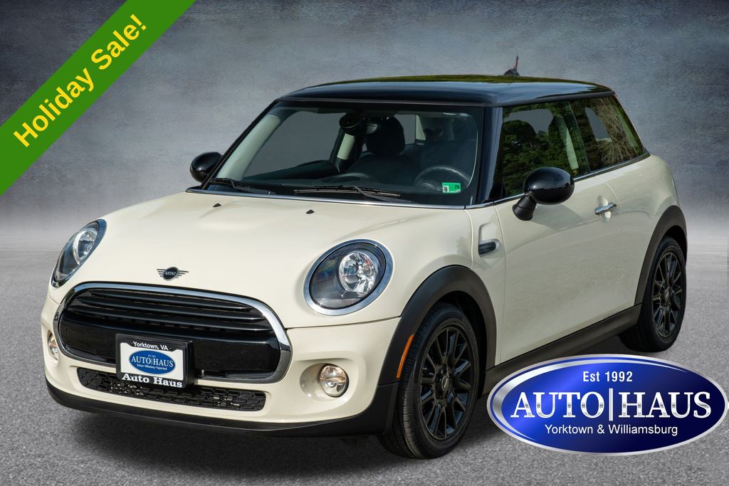 2019 MINI Hardtop 2 Door's photo