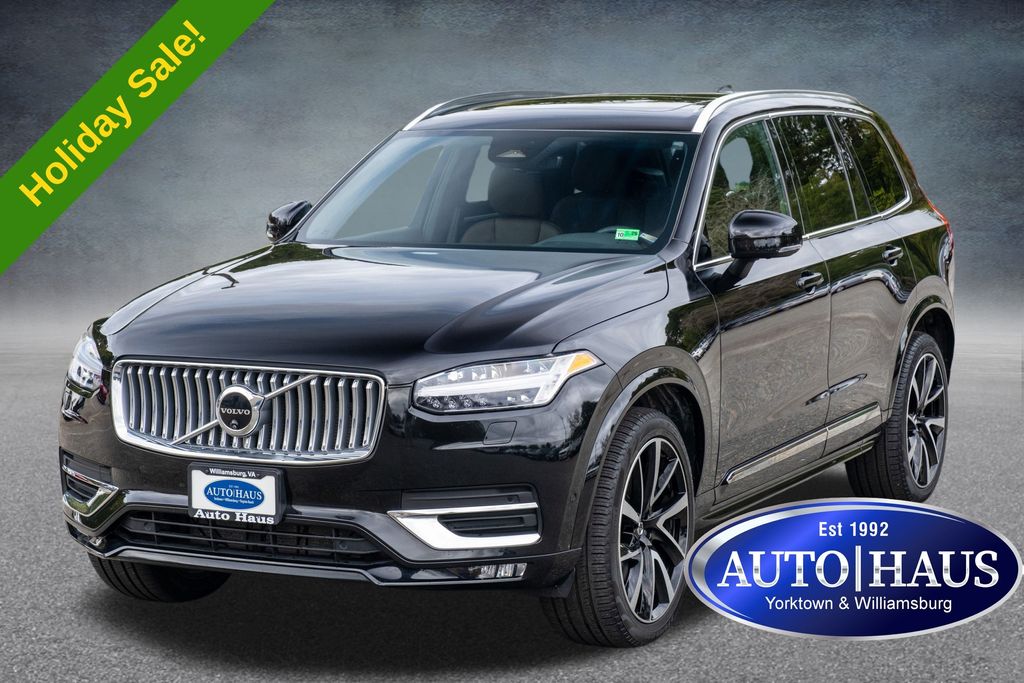 2024 Volvo XC90 Plus's photo