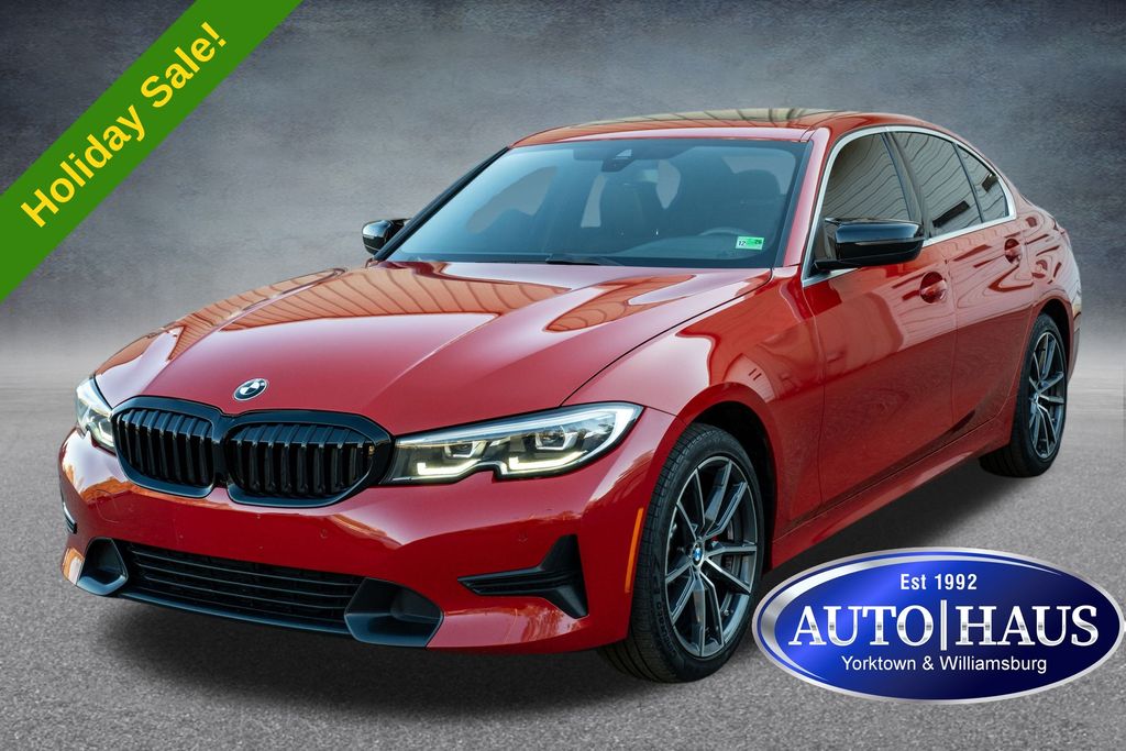 2019 BMW 3 Series 330i's photo