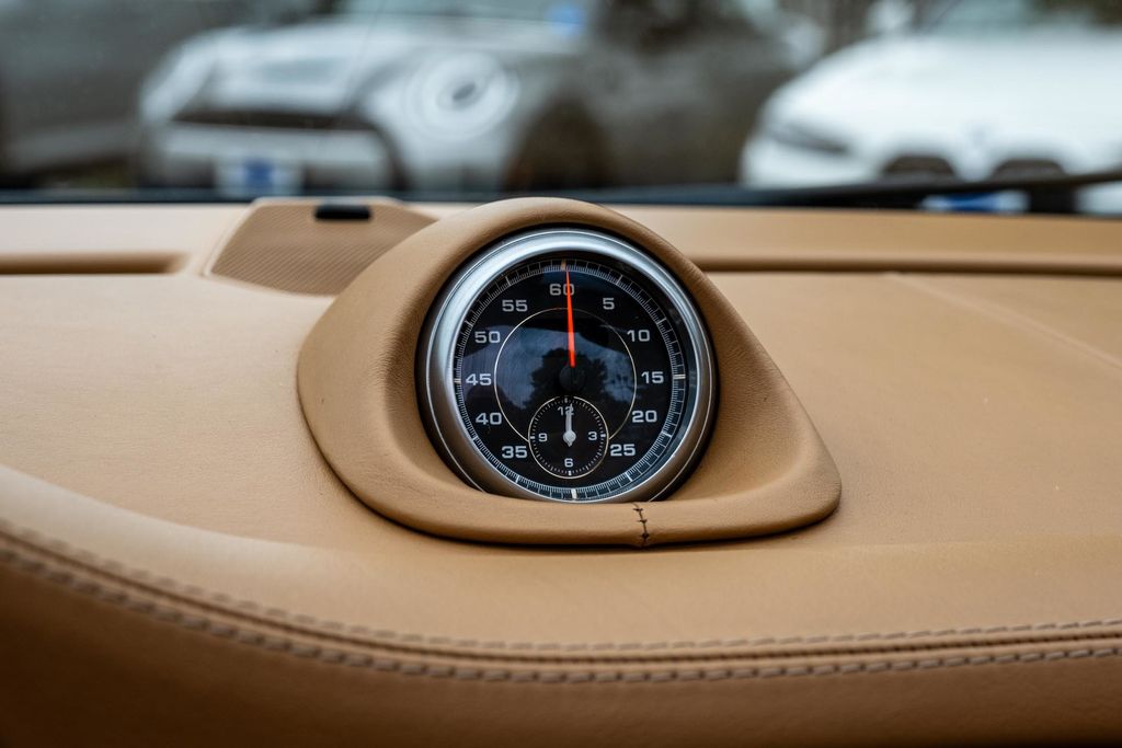 2005 Porsche 911 Carrera - Photo 24