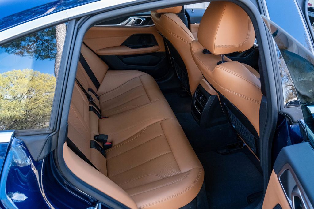 2023 BMW i4 35 - Photo 26