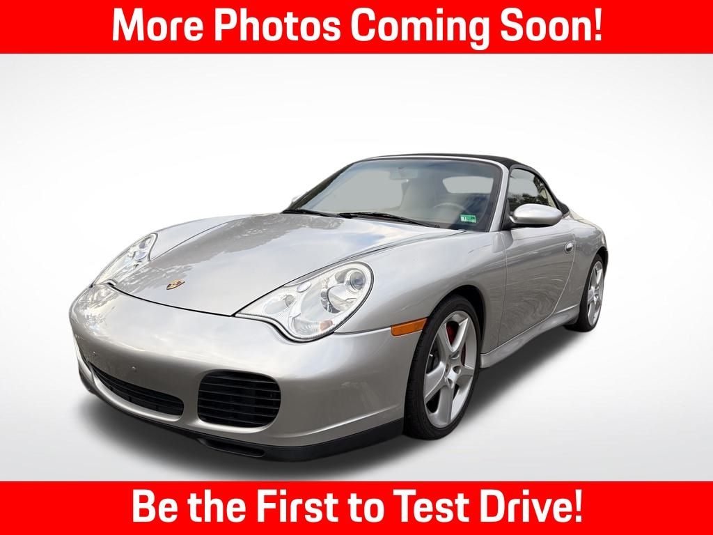 2004 Porsche 911 Carrera's photo