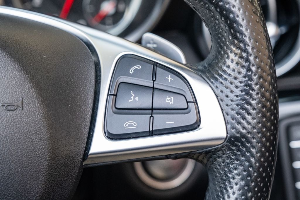 2017 Mercedes-Benz SLC Roadster SLC300 - Photo 20