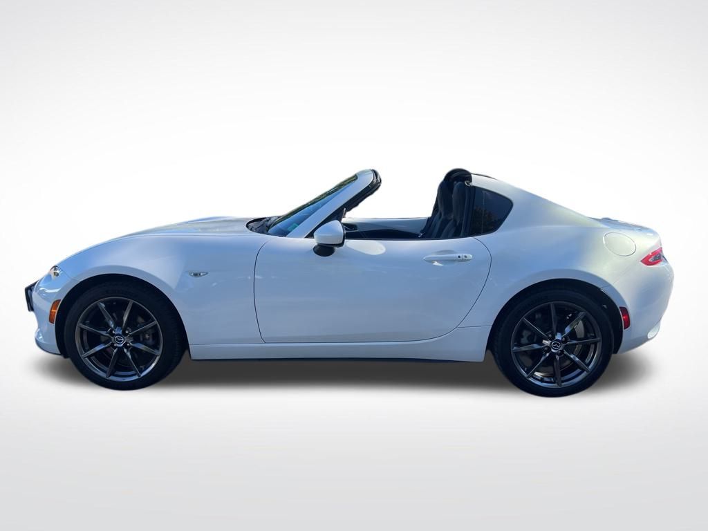 2017 Mazda MX-5 Miata Miata RF Grand Touring photo 2