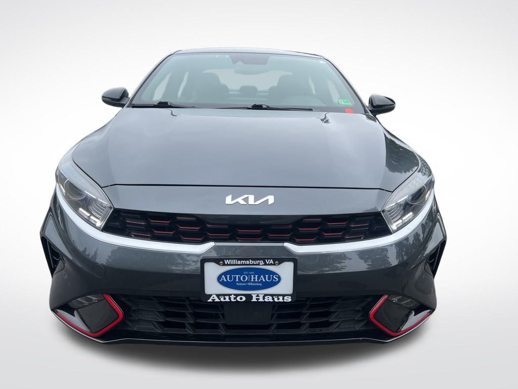 2022 Kia Forte GT-Line photo 2