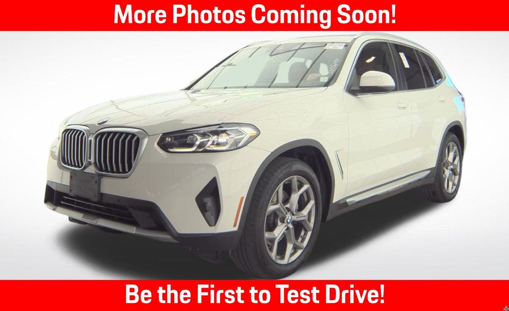 2023 BMW X3 30i's photo
