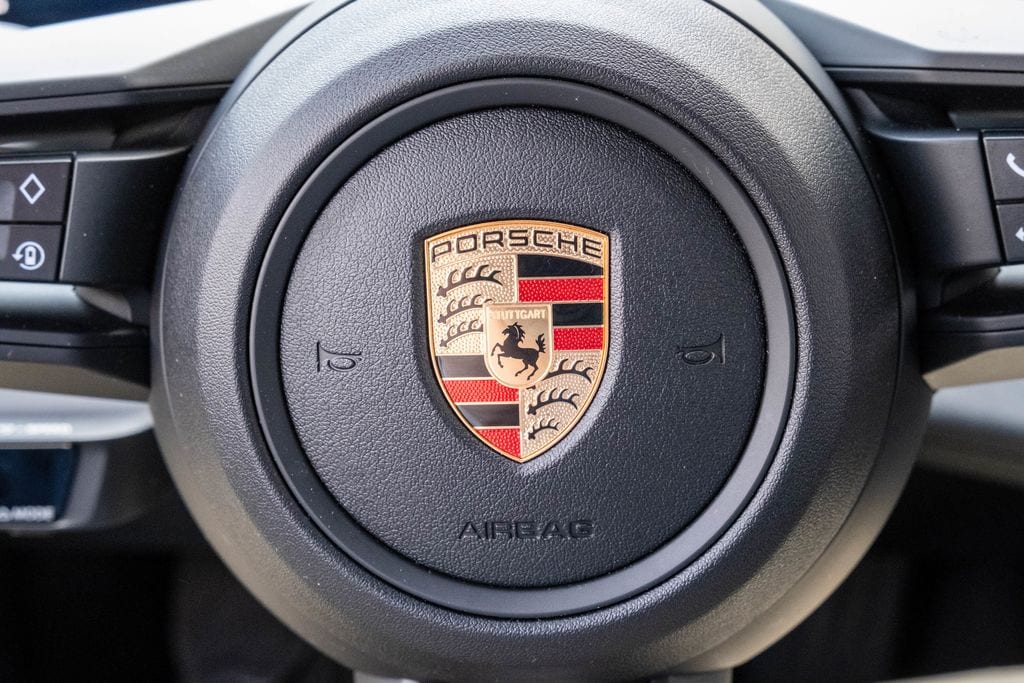 2024 Porsche Taycan Base - Photo 21