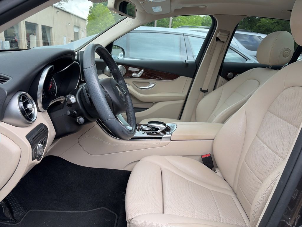 Used 2017 Mercedes-Benz GLC 300 4MATIC SUV