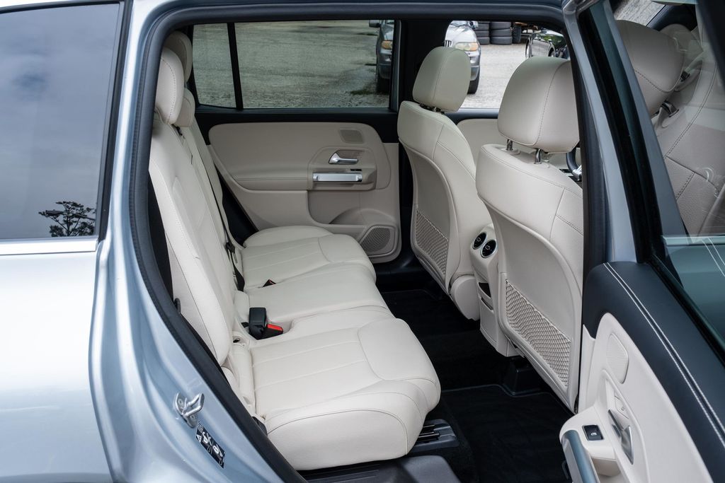 2026 Mercedes-Benz GLB GLB 250 - Photo 33