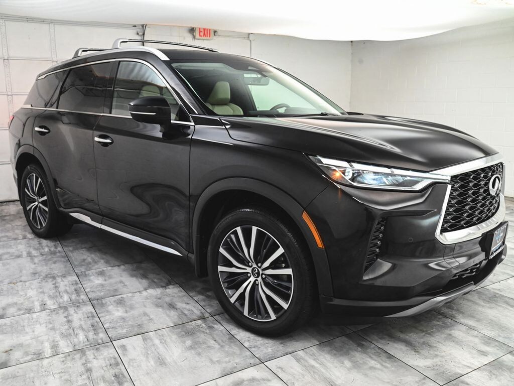 Used 2023 INFINITI QX60 SENSORY SUV