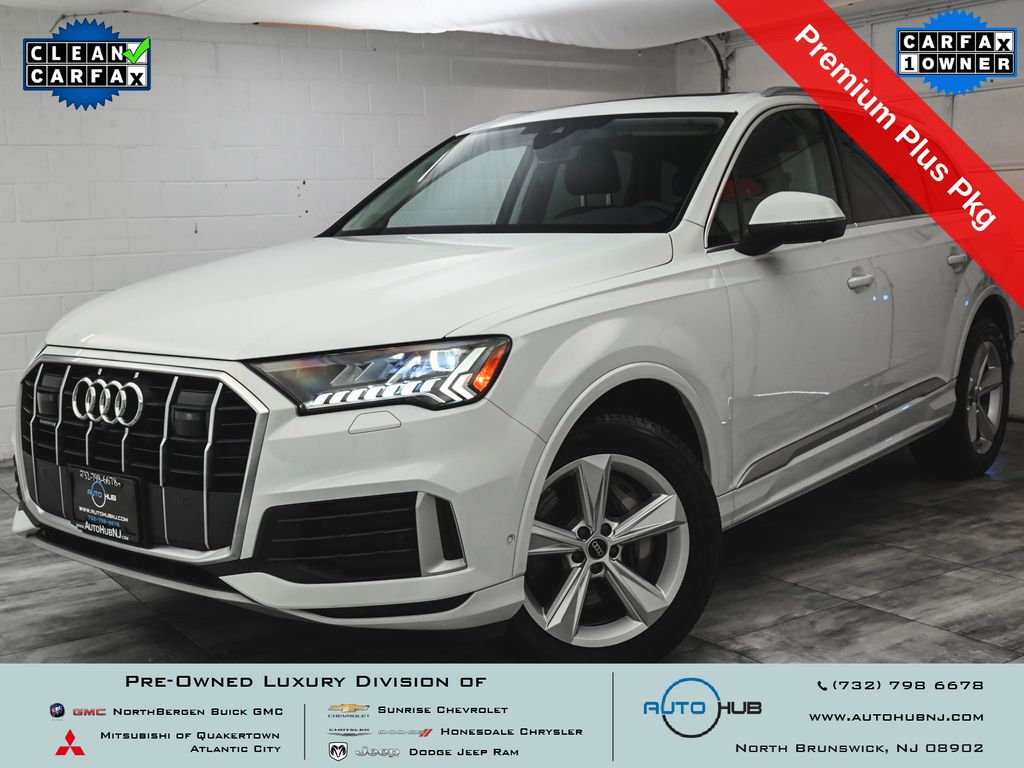 2023 Audi Q7 Premium Plus