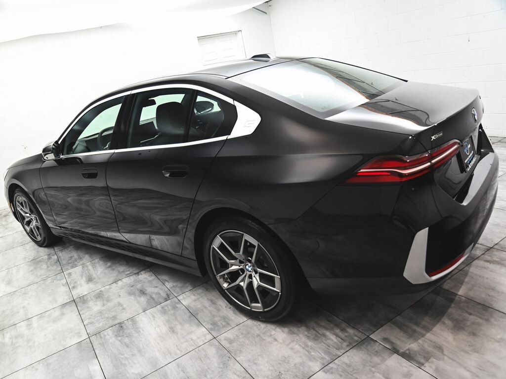 Used 2026 BMW 530i xDrive Sedan