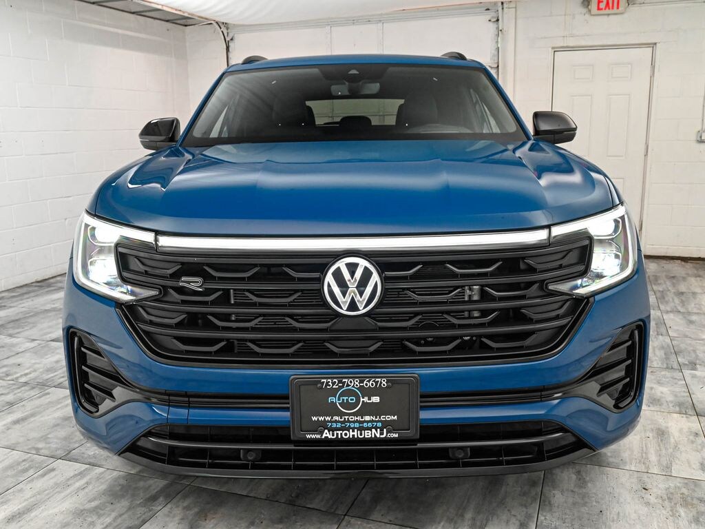 Used 2026 Volkswagen Atlas Cross Sport 2.0T SEL R-Line Black SUV