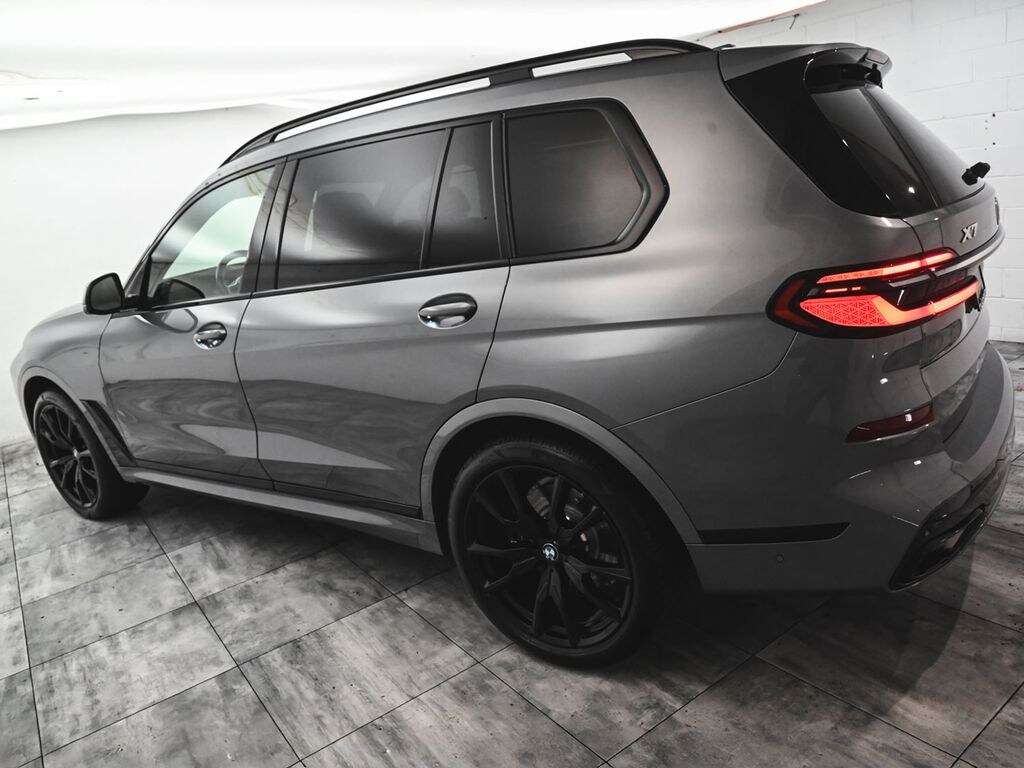 Used 2023 BMW X7 xDrive40i SUV
