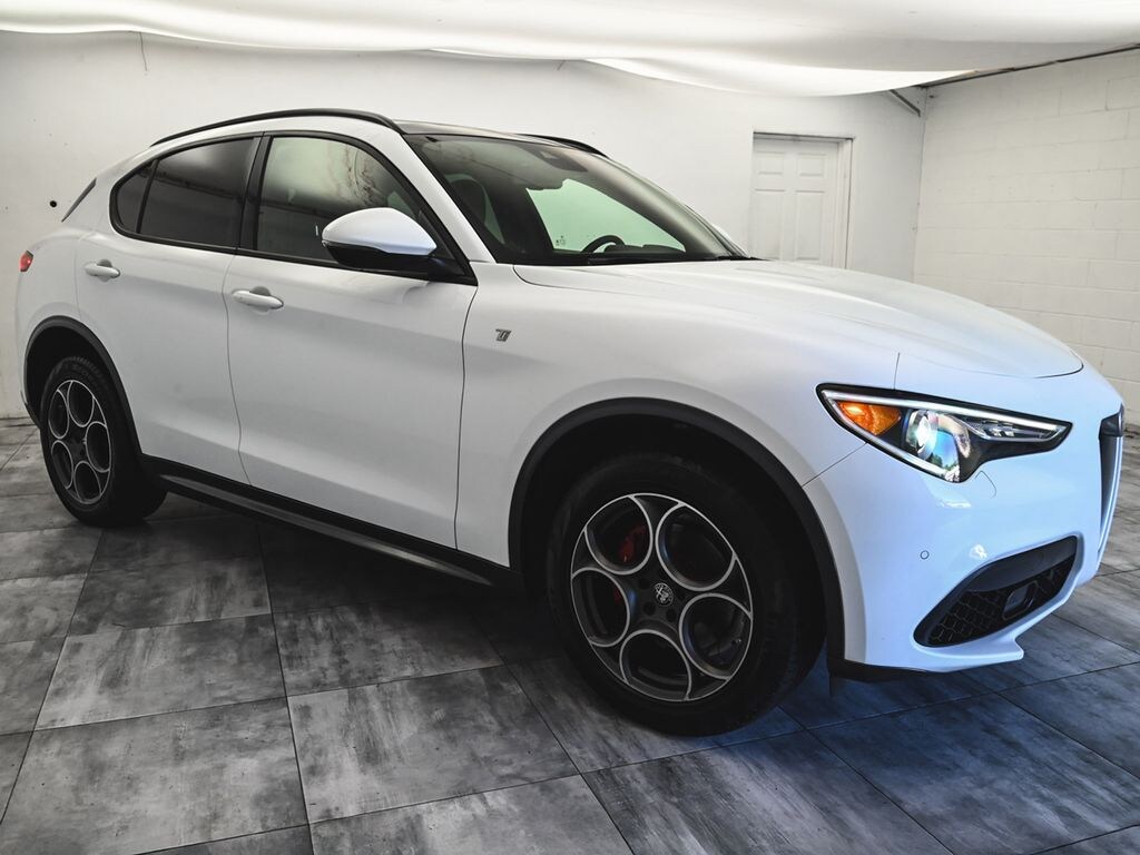 Used 2022 Alfa Romeo Stelvio Ti SUV