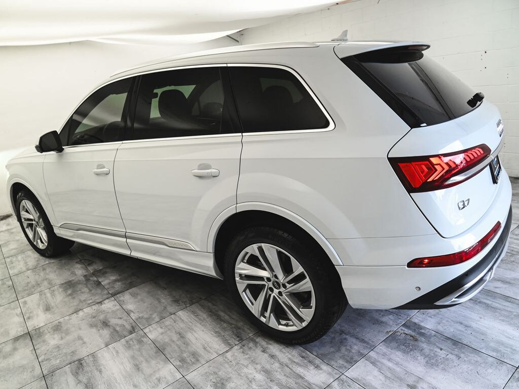 Used 2023 Audi Q7 55 Premium SUV