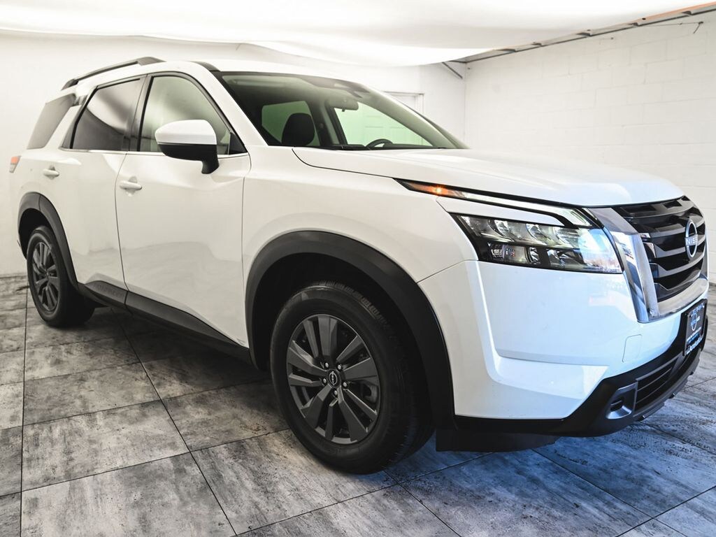 Used 2023 Nissan Pathfinder SV SUV