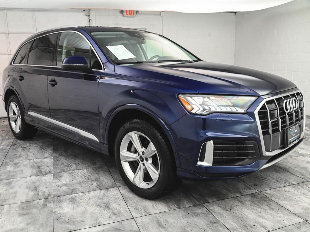 Used 2024 Audi Q7 45 Premium SUV