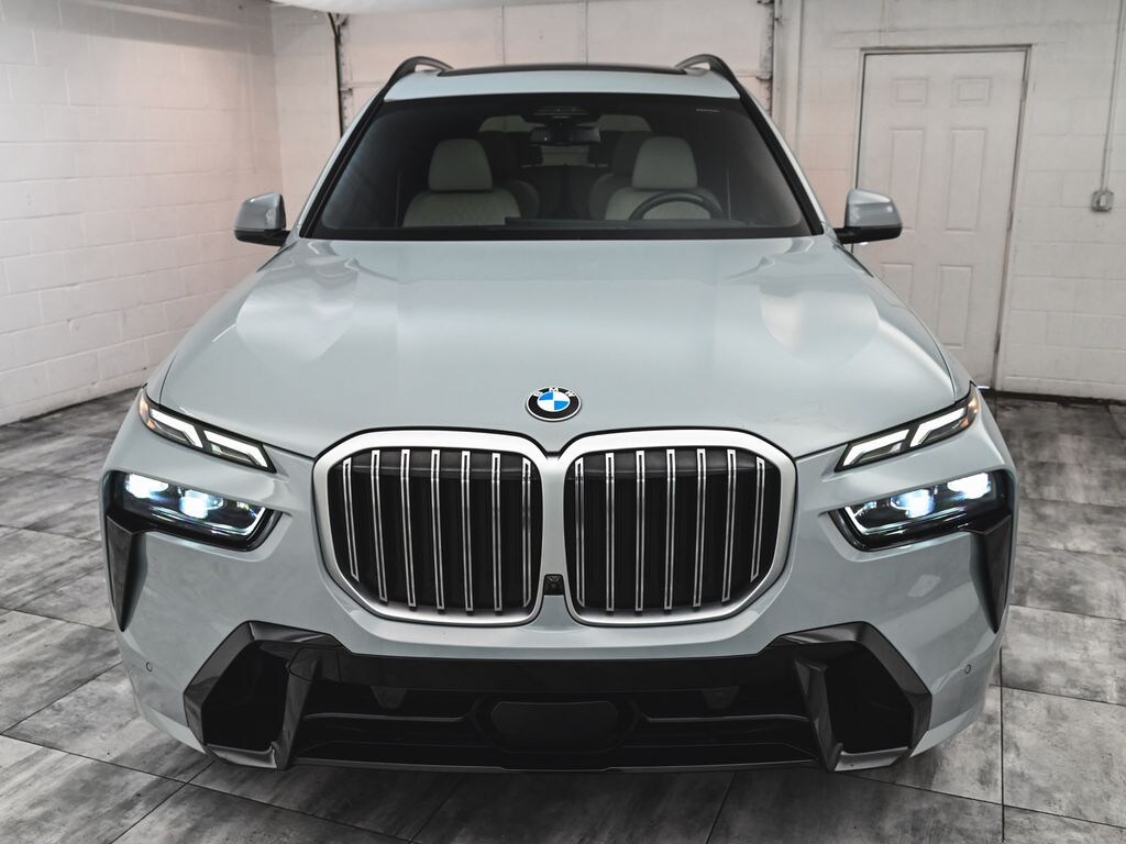 Used 2023 BMW X7 xDrive40i SUV