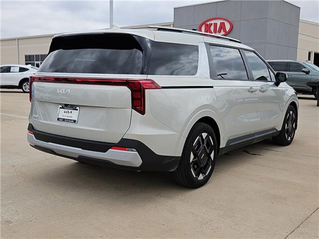Used 2025 KIA Carnival EX Passenger Van