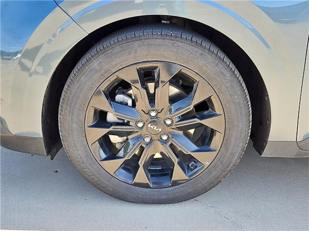 Used 2024 KIA Carnival SX Prestige Passenger Van