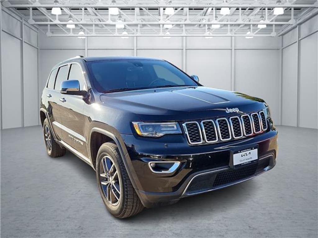 Used 2017 Jeep Grand Cherokee Limited 4x4