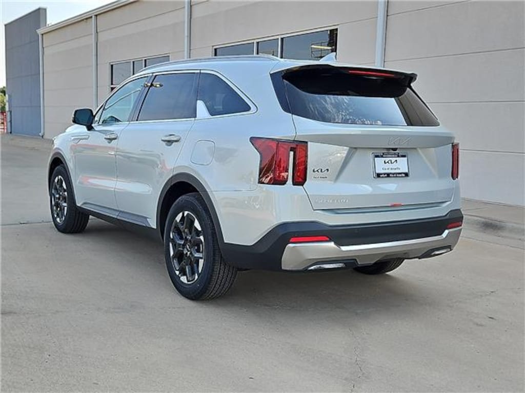 New 2026 KIA Sorento S Front-Wheel Drive