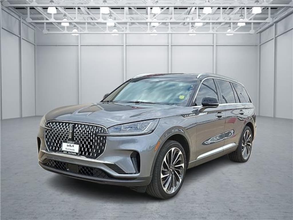 Used 2025 Lincoln Aviator Reserve All-Wheel Drive