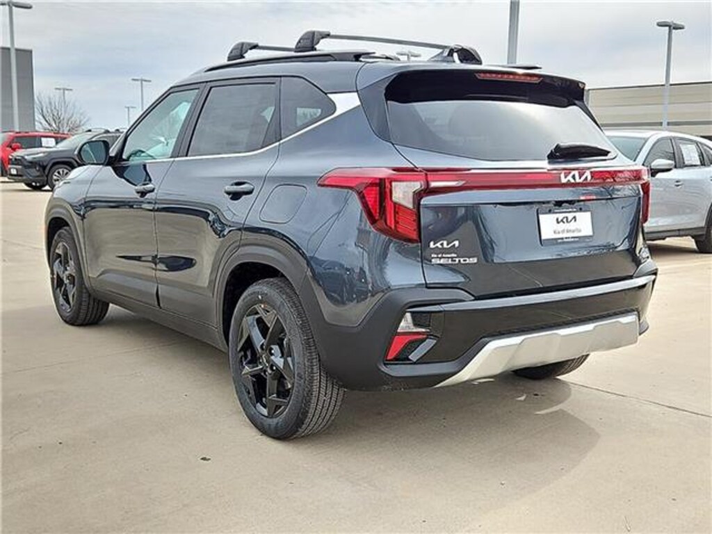 New 2026 KIA Seltos EX Front-Wheel Drive