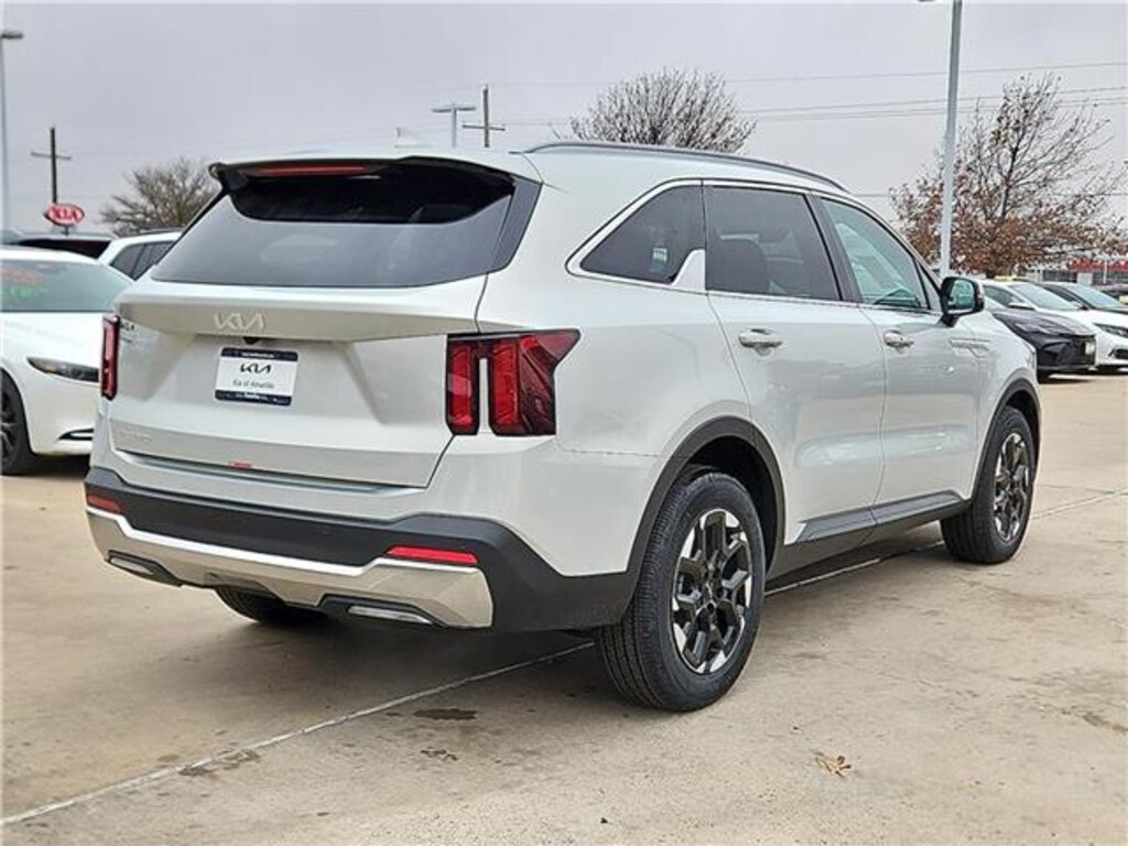 New 2026 KIA Sorento S Front-Wheel Drive