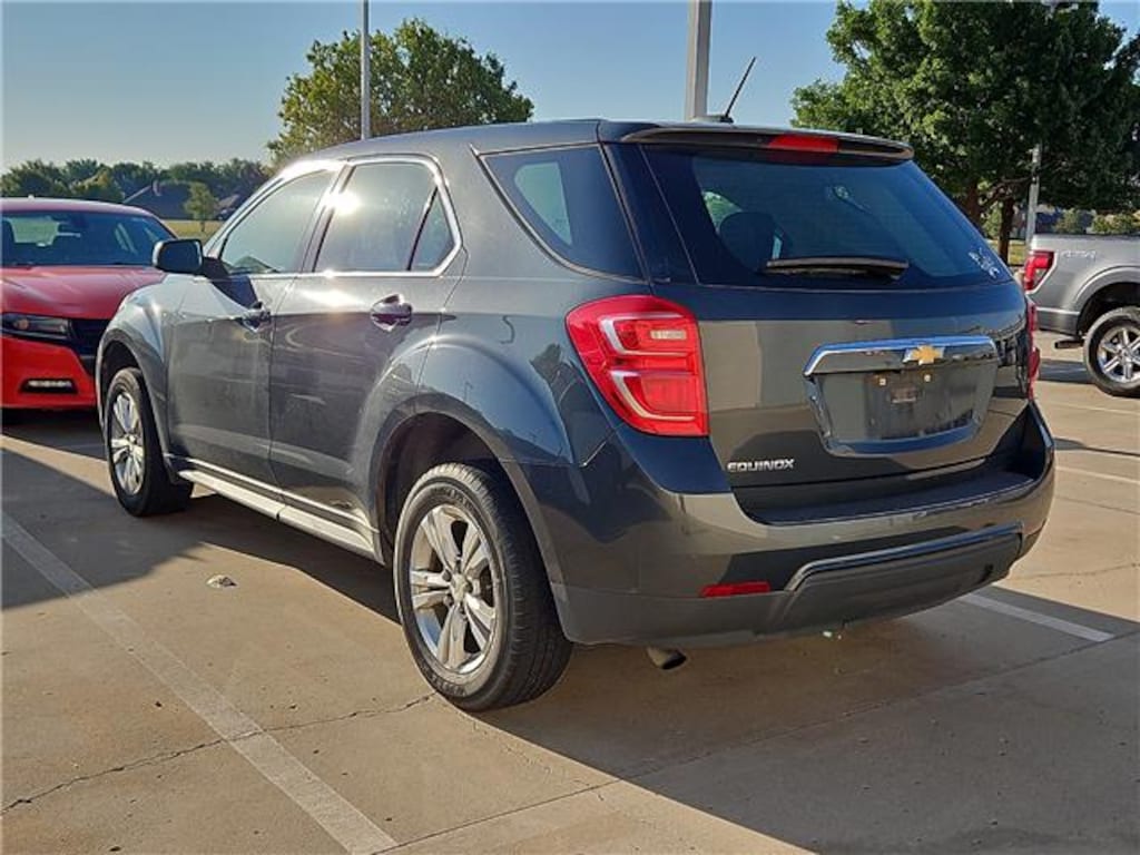 Used 2017 Chevrolet Equinox LS Front-wheel Drive