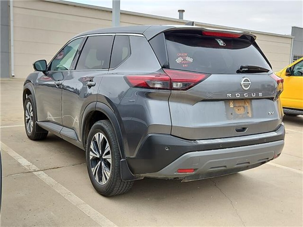 Used 2021 Nissan Rogue SV