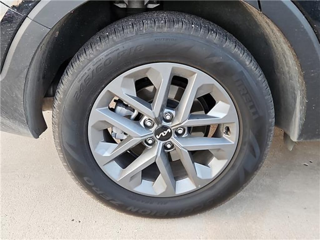 Used 2025 KIA Telluride LX Front-Wheel Drive