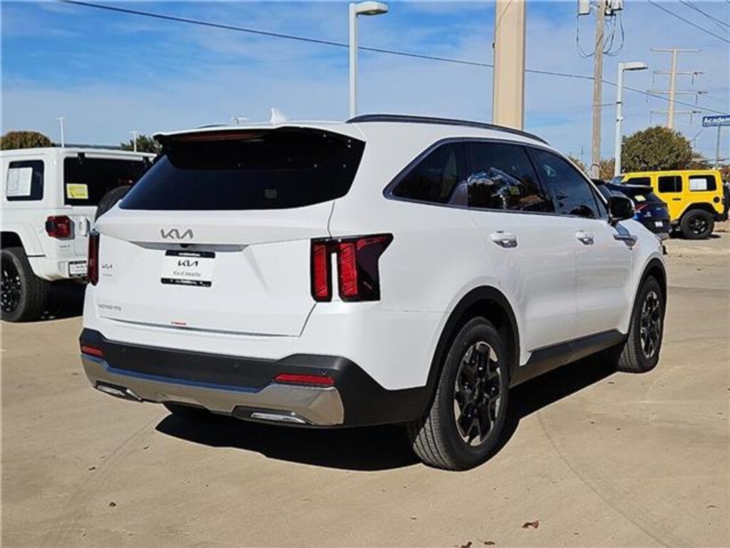 New 2026 KIA Sorento S Front-Wheel Drive
