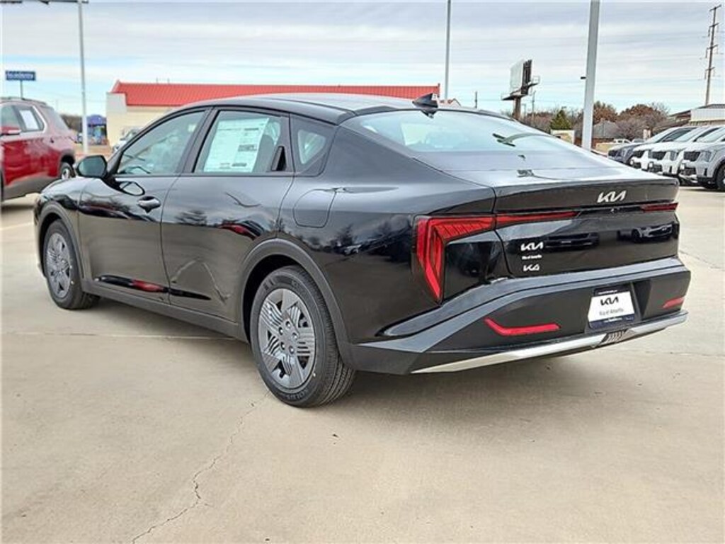 New 2026 KIA K4 LX (IVT) Sedan