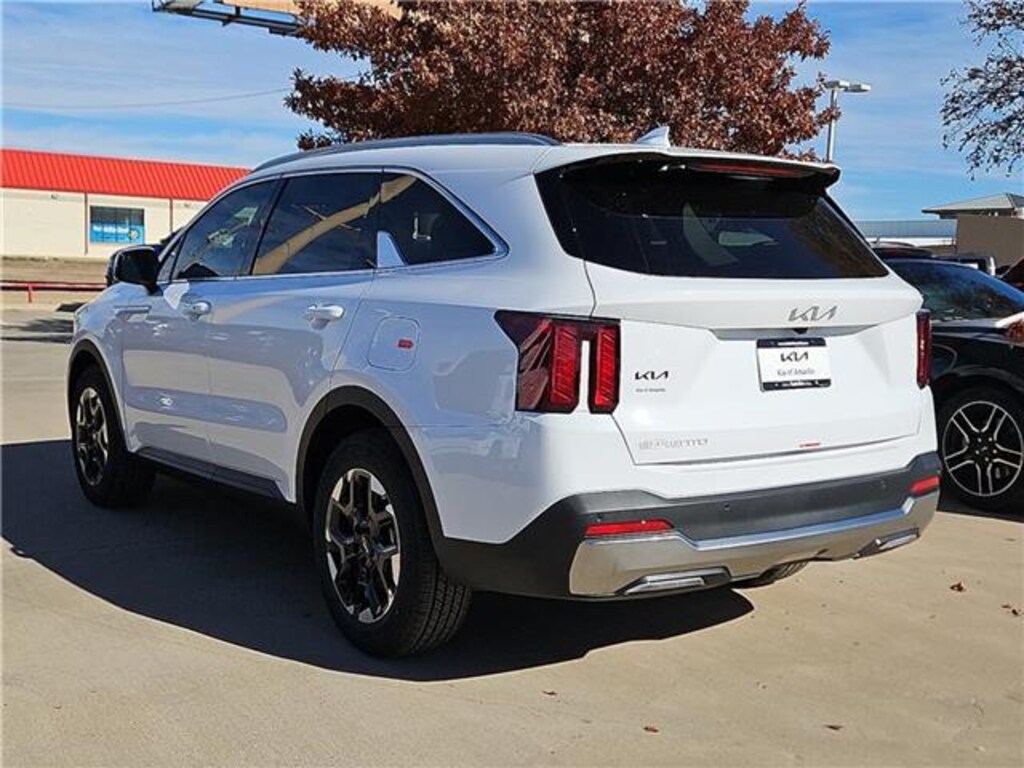 New 2026 KIA Sorento S Front-Wheel Drive