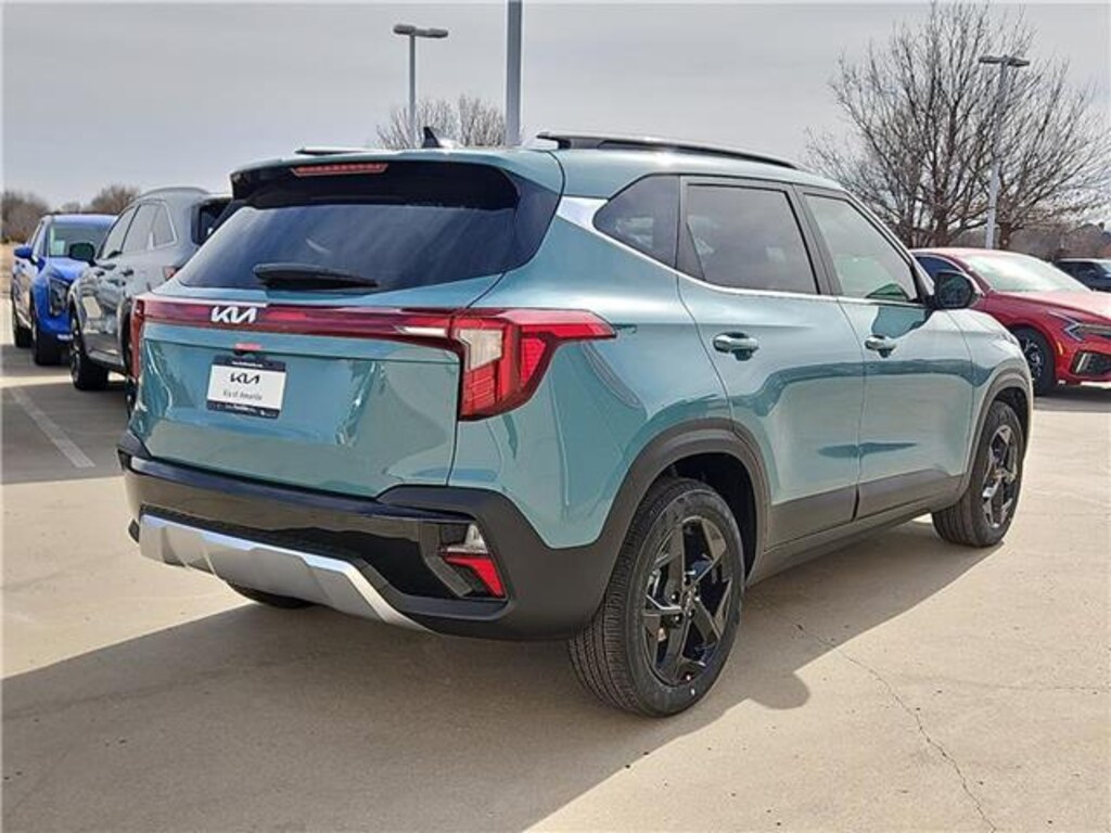New 2026 KIA Seltos EX Front-Wheel Drive
