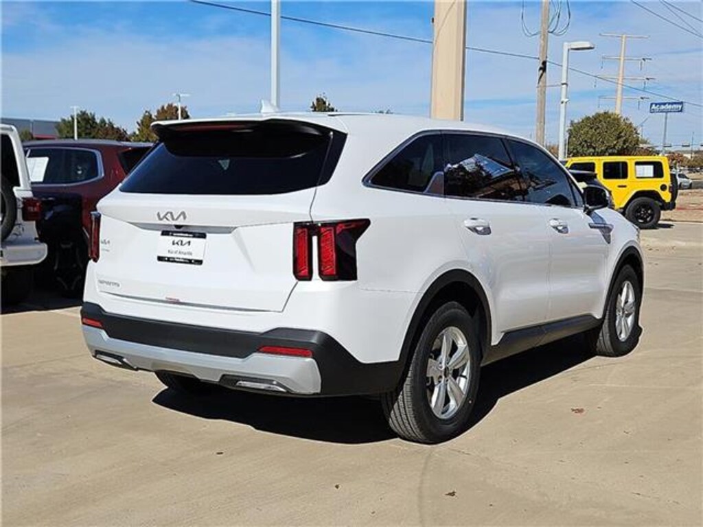 New 2026 KIA Sorento LX Front-Wheel Drive