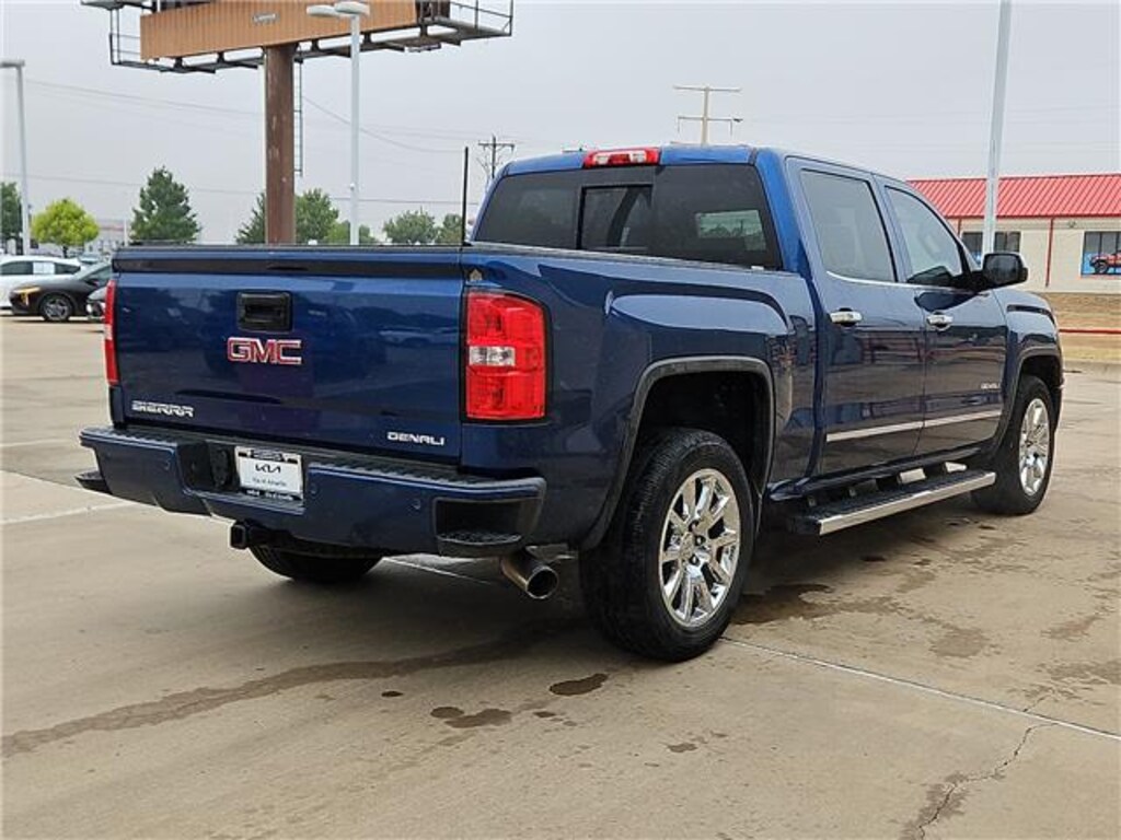 Used 2015 GMC Sierra 1500 Denali 4x4 Crew Cab 5.75 ft. box 143.5 in. WB