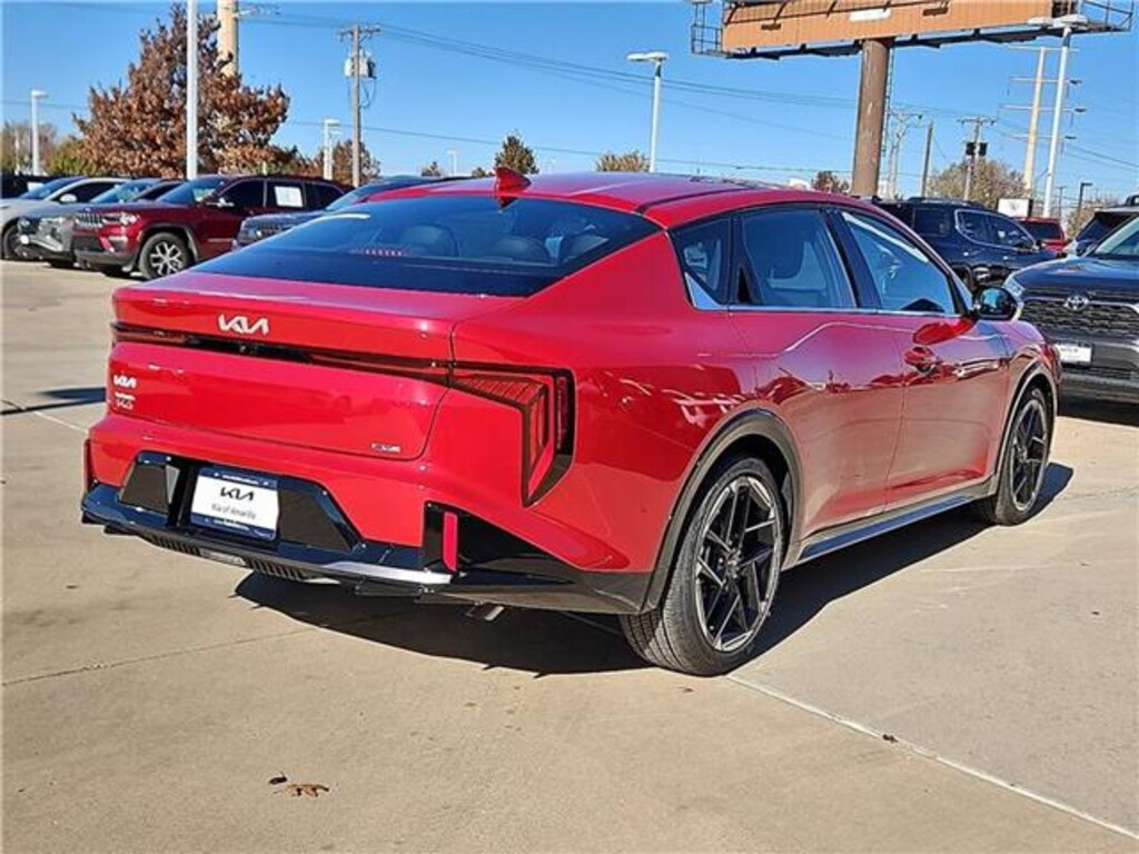 New 2025 KIA K4 GT-Line (IVT) Sedan