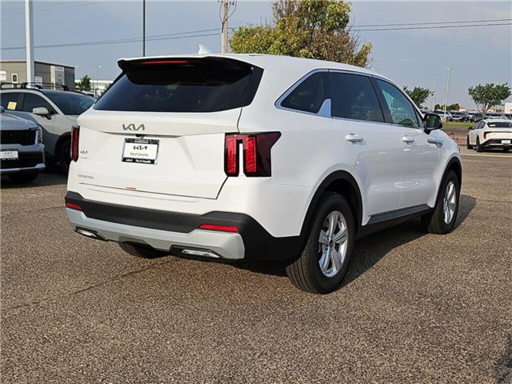 New 2026 KIA Sorento LX Front-Wheel Drive