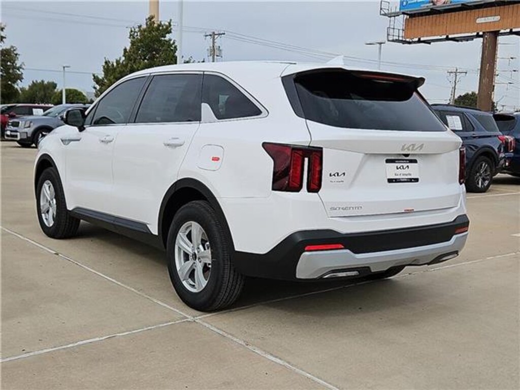 New 2026 KIA Sorento LX Front-Wheel Drive