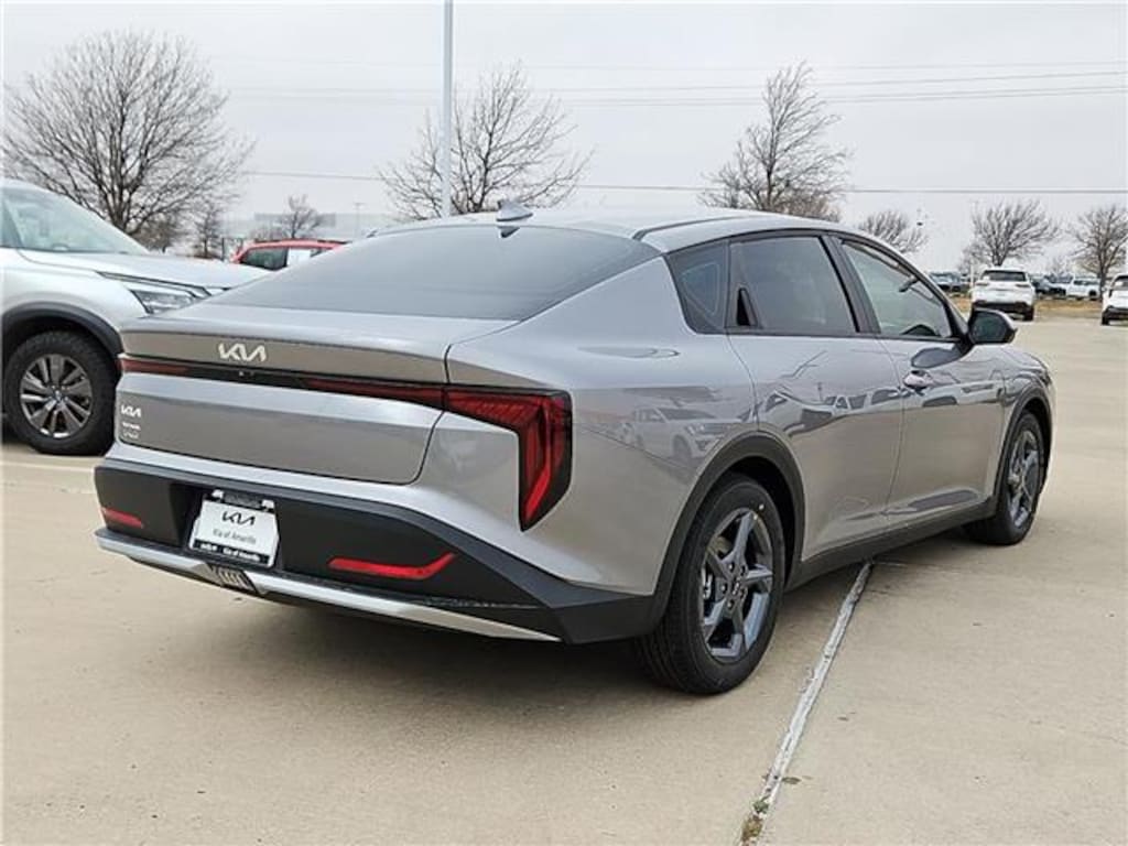 New 2026 KIA K4 LXS (IVT) Sedan