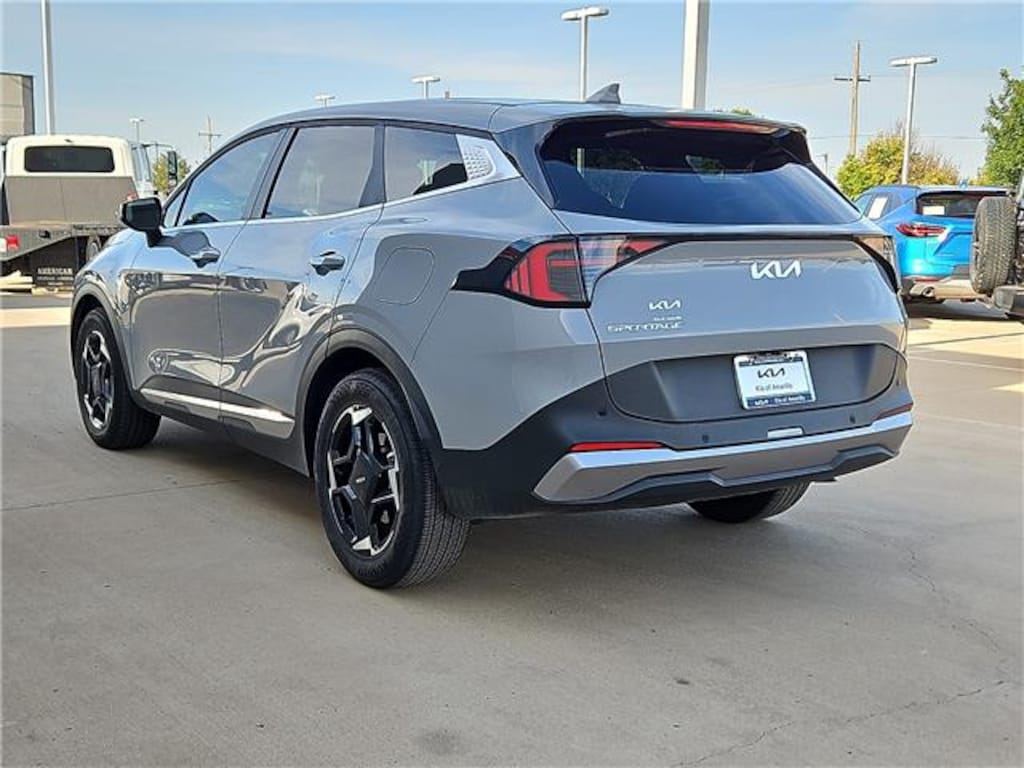 Used 2026 KIA Sportage EX Front-Wheel Drive
