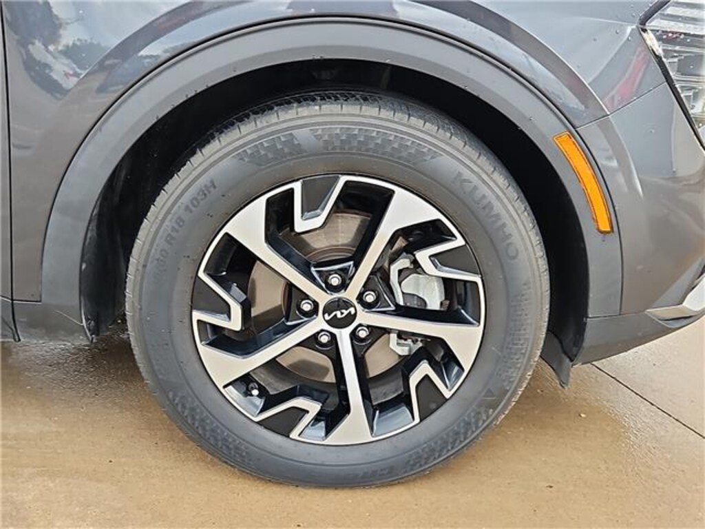Used 2024 KIA Sportage EX Front-Wheel Drive