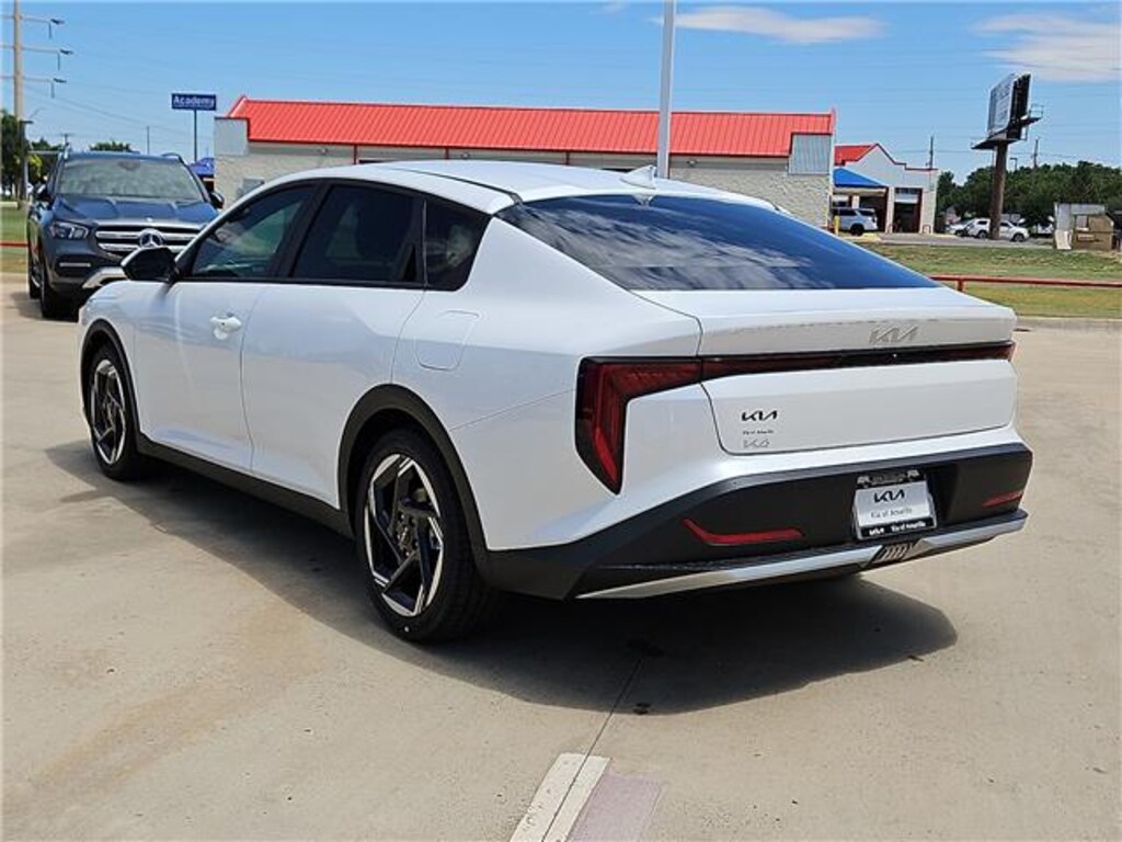 New 2026 KIA K4 EX (IVT) Sedan