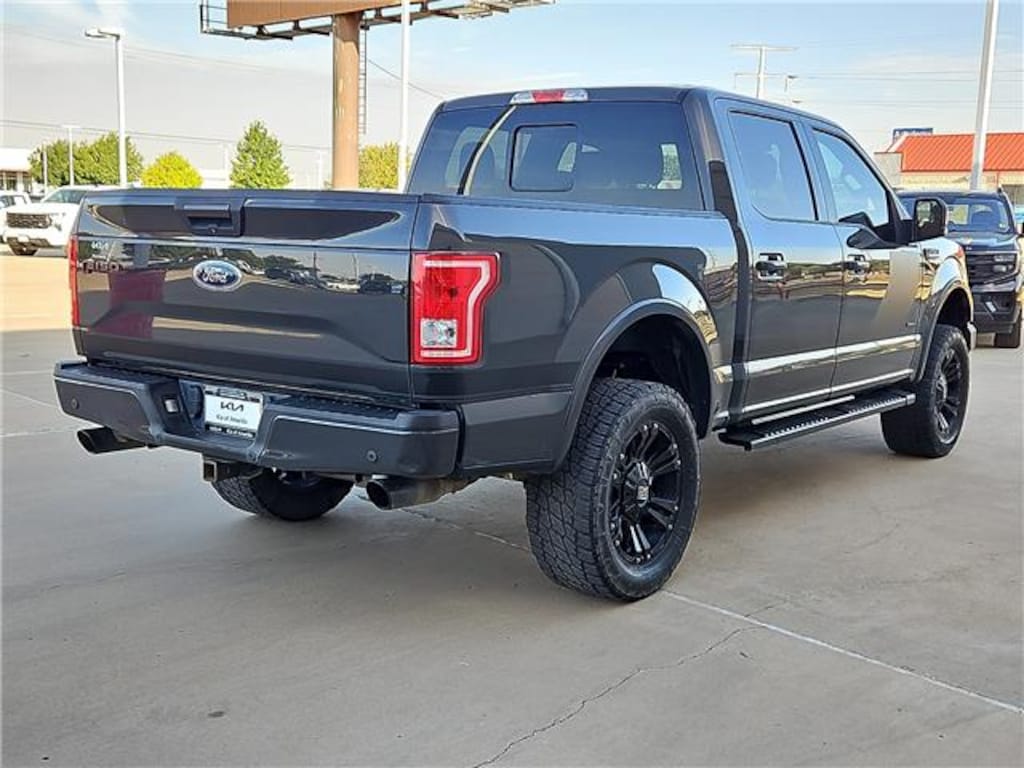 Used 2016 Ford F-150 XLT 4x4 SuperCrew Cab Styleside 5.5 ft. box 145 in