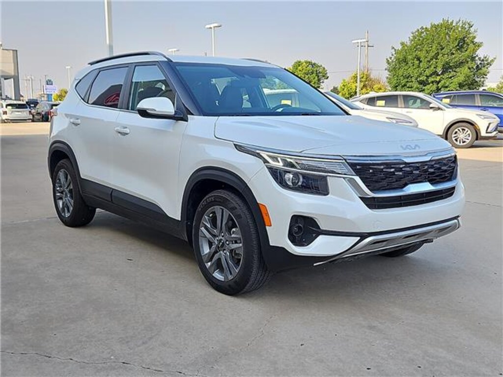 Used 2023 KIA Seltos S (IVT) Front-Wheel Drive