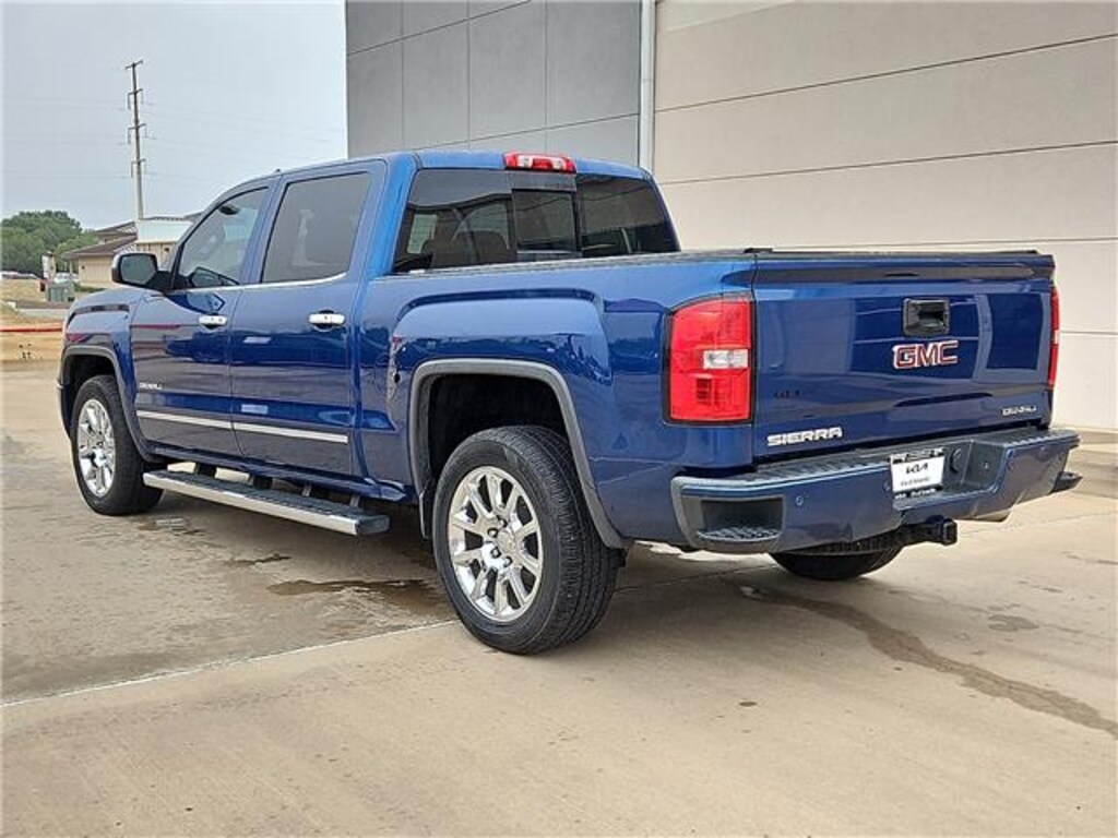 Used 2015 GMC Sierra 1500 Denali 4x4 Crew Cab 5.75 ft. box 143.5 in. WB