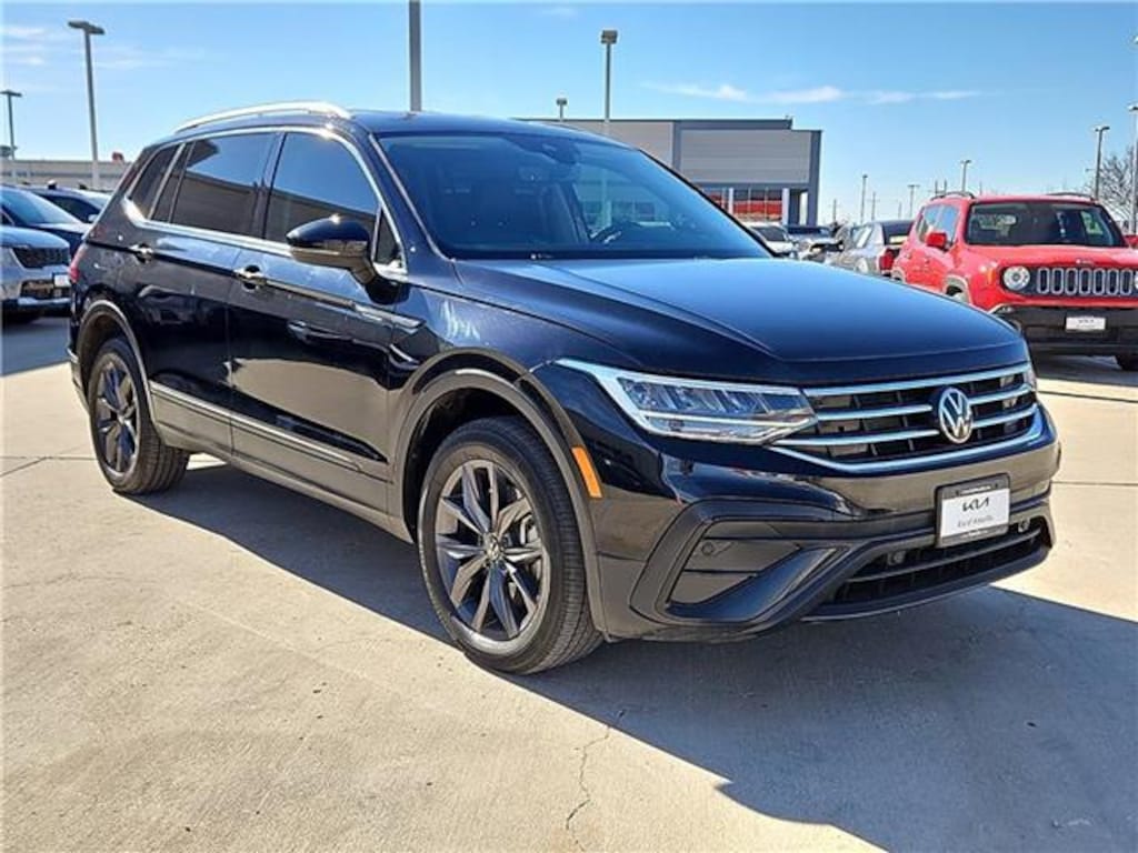 Used 2023 Volkswagen Tiguan 2.0T SE Front-Wheel Drive